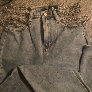 Fashion nova. Chain link jeans